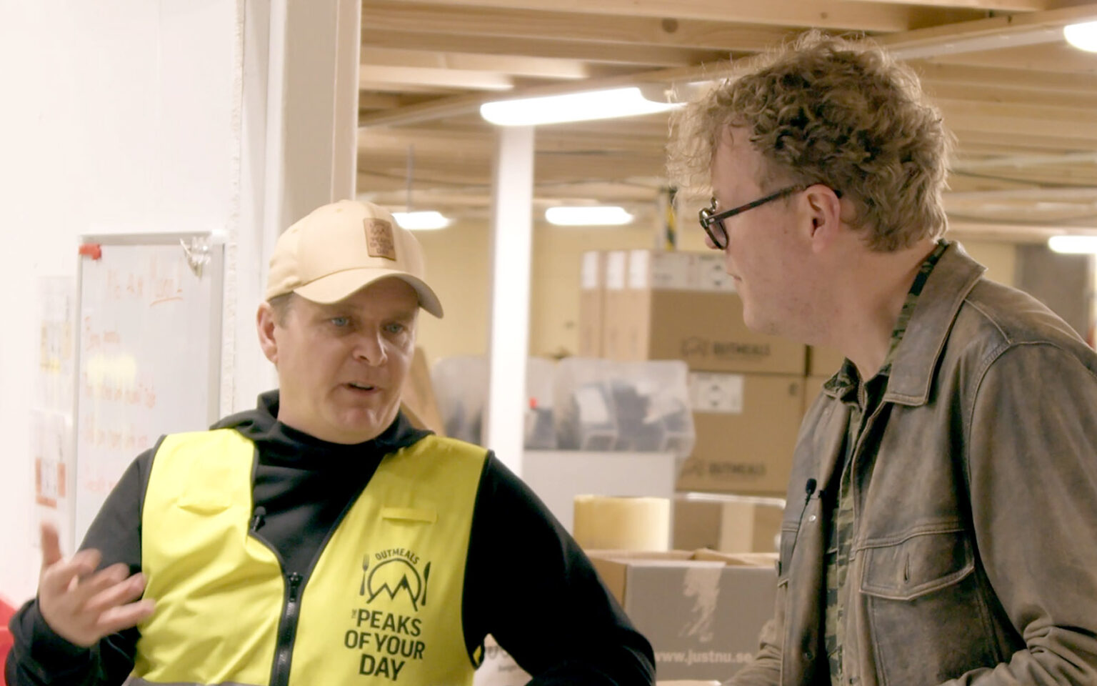 Pelle och Lennart på Outmeals anläggning.